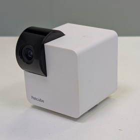 Компактна HD-камера Petcube Cam 360